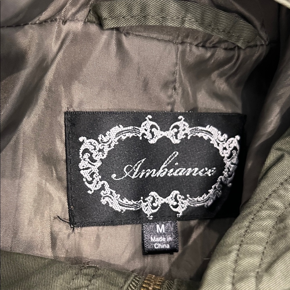 Ambiance Utility Jacket in Olive Green - Picture 2 of 2
